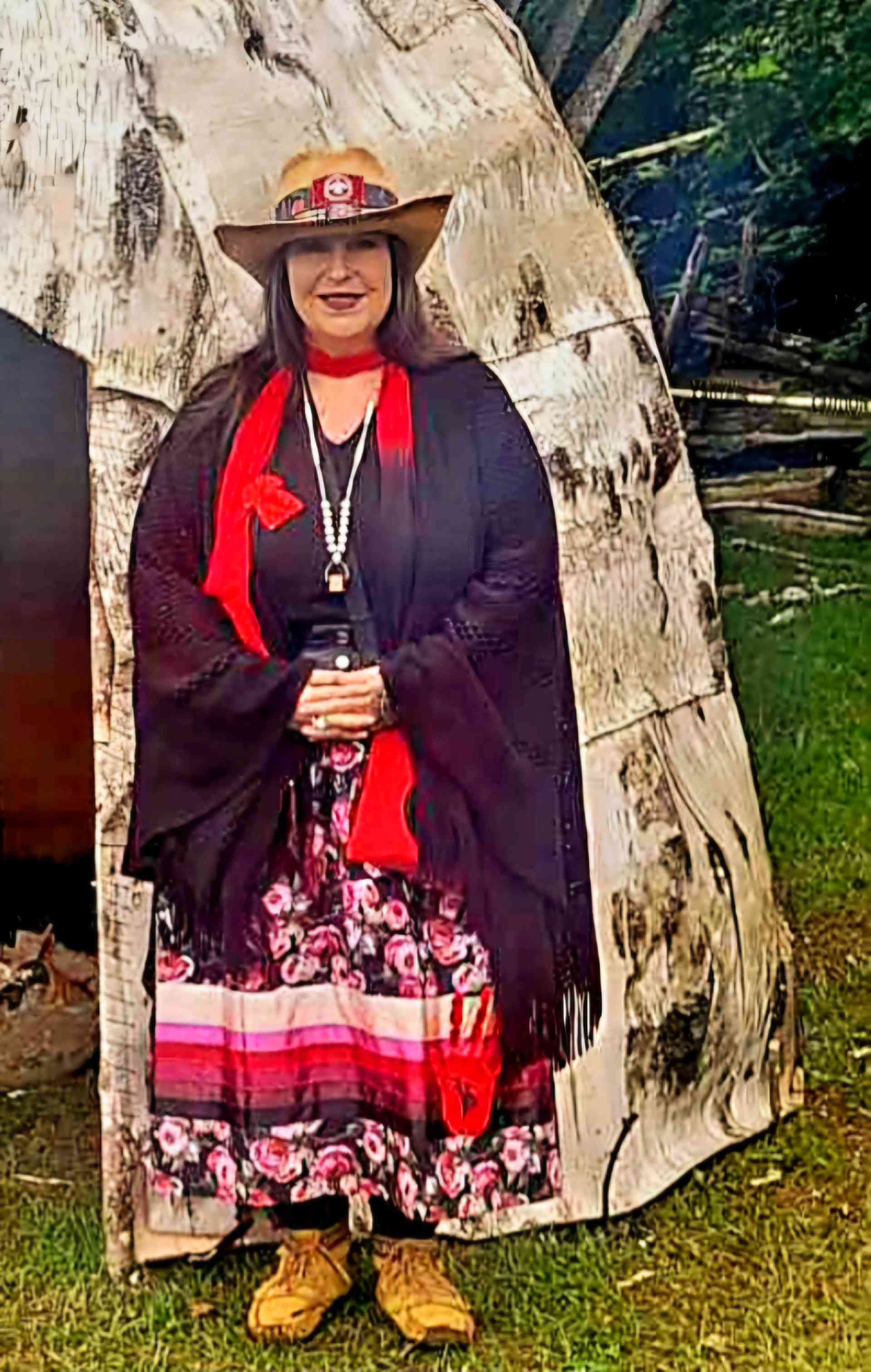 Photo of Traditional Healer, Zhaab Waabi Kwe (Tina)